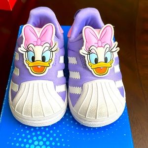 Adidas Superstar Disney Daisy Duck. Size 4k